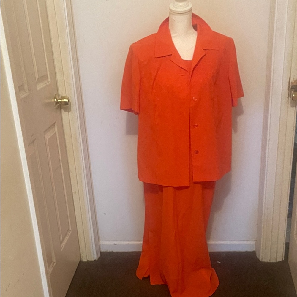 Sag Harbor Orange Women's Dress Label Detail